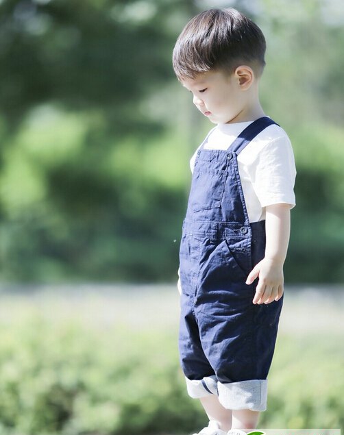 点击大图看下一张：幼儿园小男孩发型 时尚正太养成记