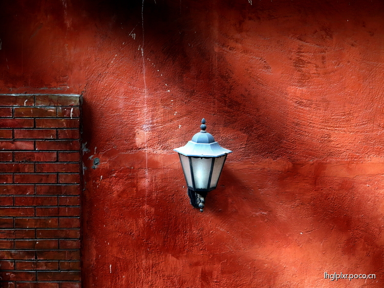 点击大图看下一张:今天画海,明天画蓝