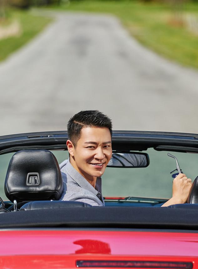 点击大图看下一张：李宗翰时尚大片曝光 尽显熟男温暖霸气