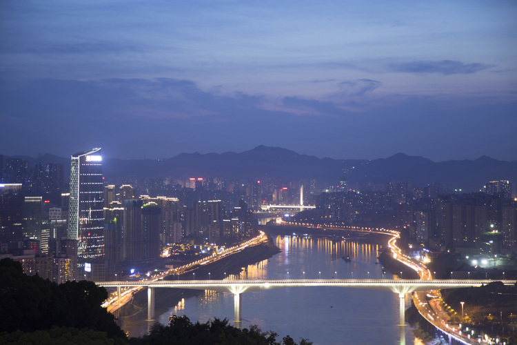 点击大图看下一张：大重庆小香港