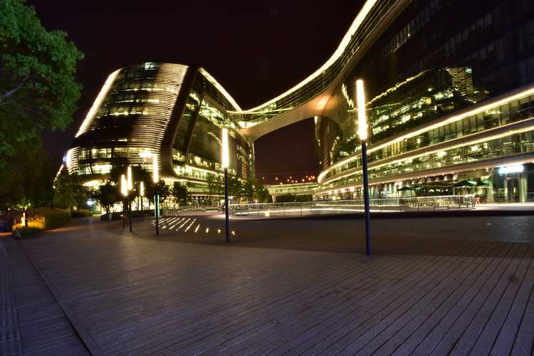 点击大图看下一张:凌空SOHO夜景