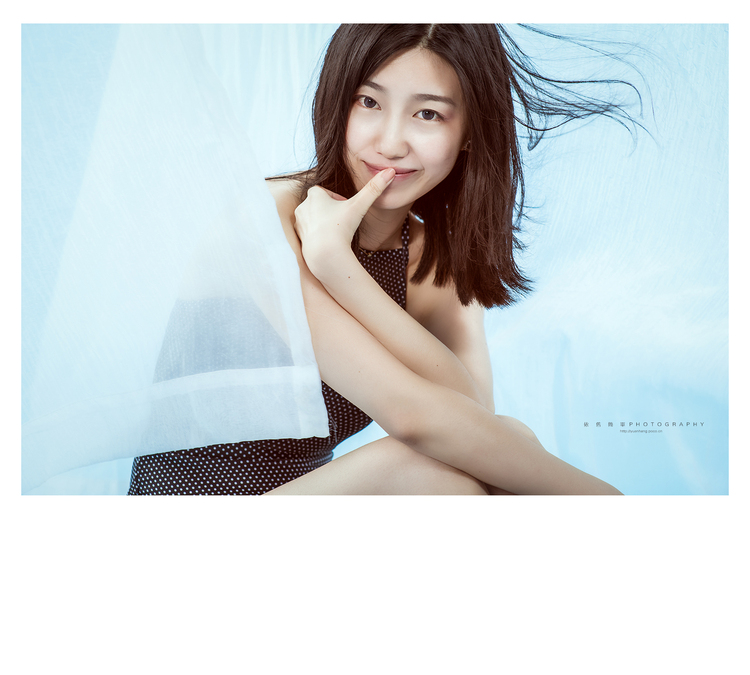 点击大图看下一张:幻想在蓝色大海