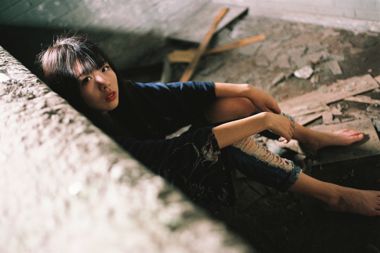 点击大图看下一张：自作孤独