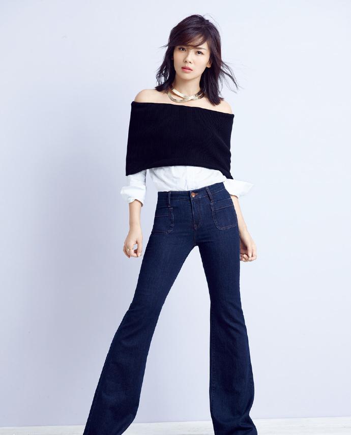 点击大图看下一张:刘涛最新大片 眼神霸气女王范