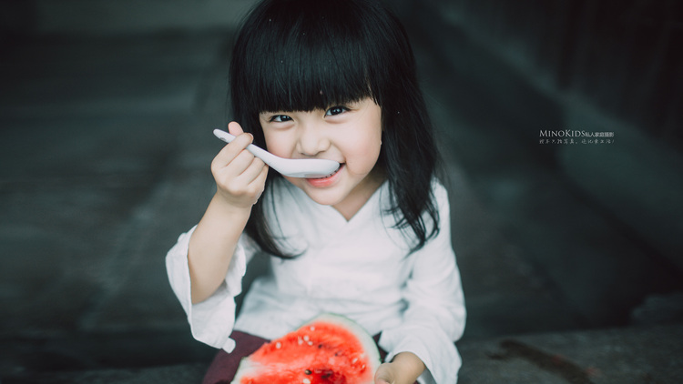 点击大图看下一张：两小无猜一一叮当