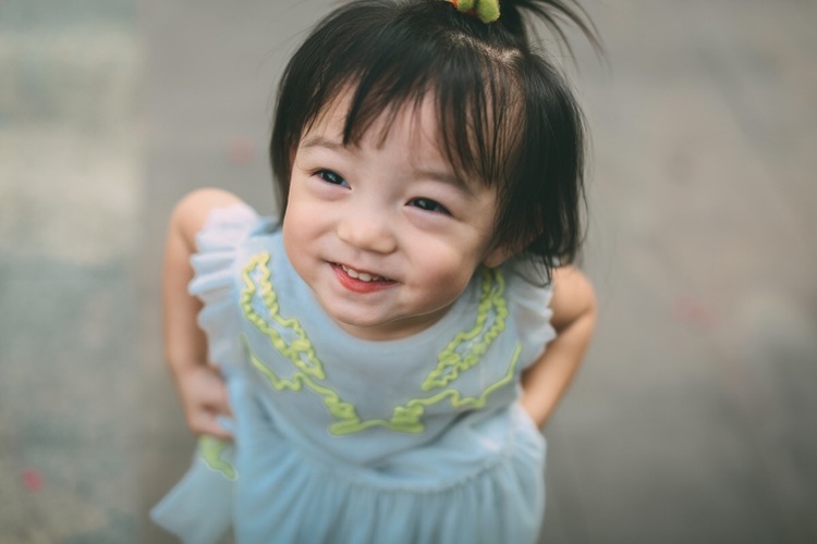 点击大图看下一张：生动的小佩佩