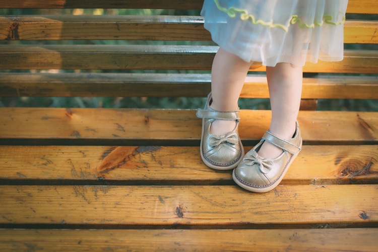 点击大图看下一张：生动的小佩佩