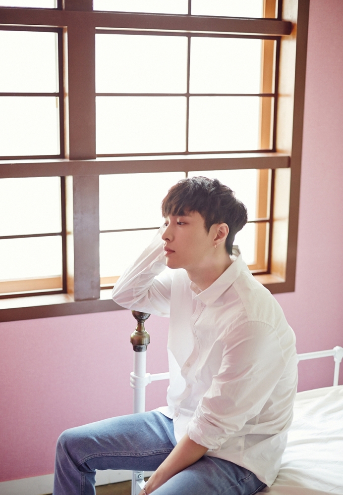 点击大图看下一张:张艺兴图片大全