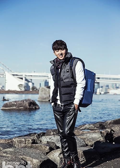 点击大图看下一张：孙浩俊帅气时尚大片曝光 演绎街头型男