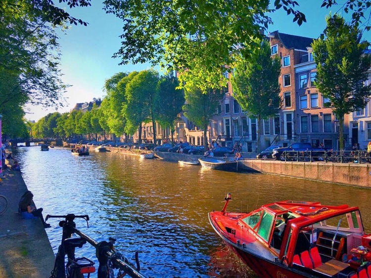 点击大图看下一张：阿姆斯特丹