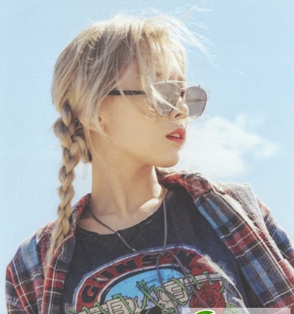 点击大图看下一张：金泰妍百变短发造型 短发女生也可以性感可爱