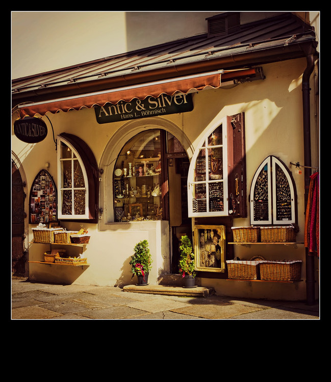 点击大图看下一张:德国帕萨 街上的美女美食美景