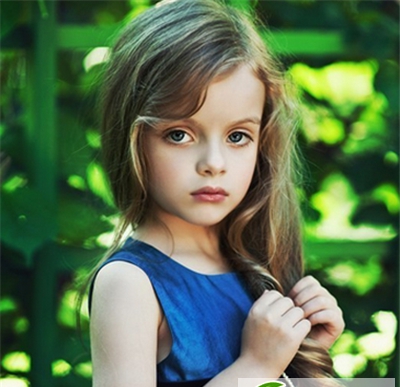 点击大图看下一张:欧美小女孩淑女发型