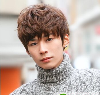 点击大图看下一张：韩式男生发型推荐 打造韩范暖男