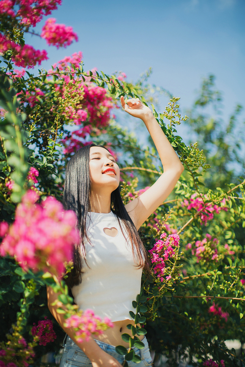 点击大图看下一张：你的夏天是粉红色