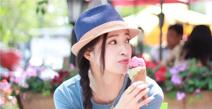 点击大图看下一张：龚蓓苾写真大片曝光