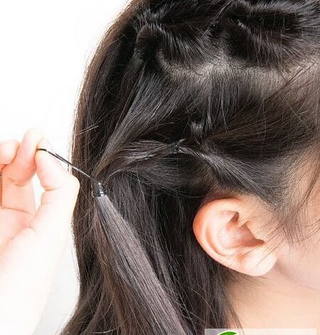 点击大图看下一张:适合小学生体育运动的发型