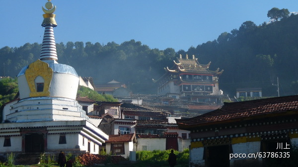 点击大图看下一张：晴天阴天之郎木寺