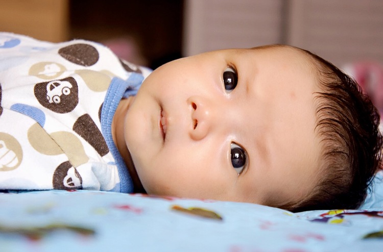 点击大图看下一张：被玩坏了的猫妹