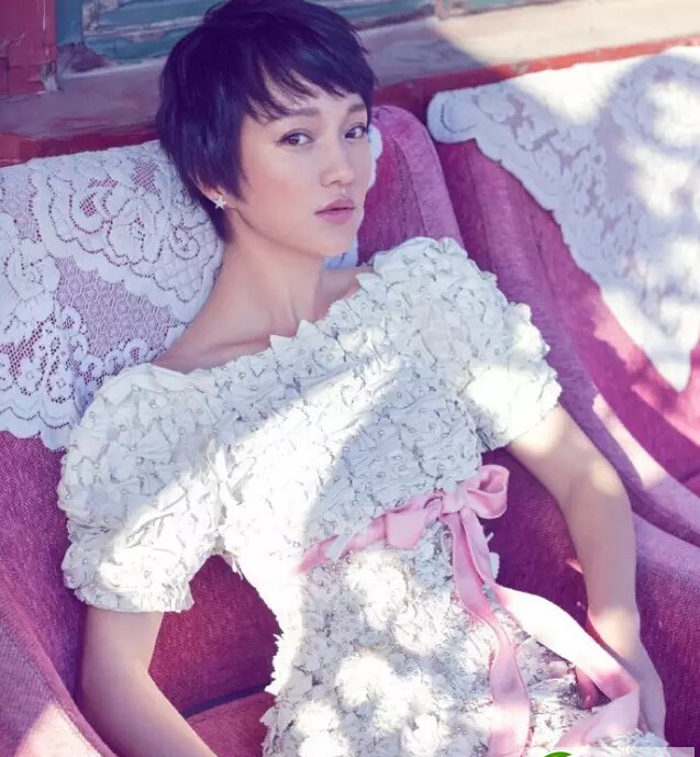 点击大图看下一张：最新女神刘海发型　修颜发型你值得拥有