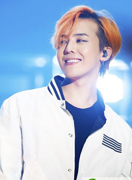 点击大图看下一张:男生染发颜色大全 韩国男团最喜欢的染发