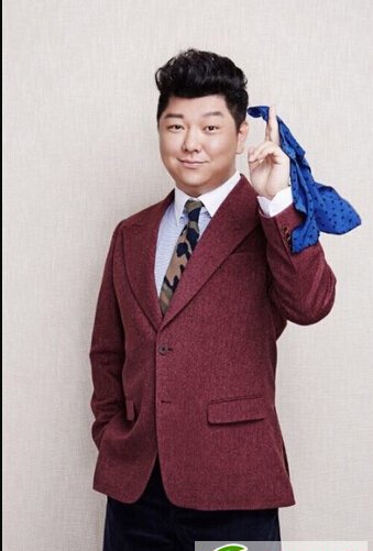 点击大图看下一张：胖脸男生适合的发型