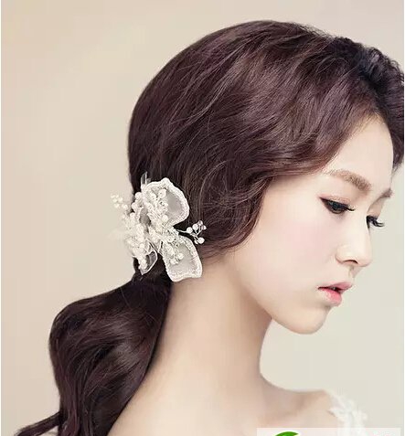 点击大图看下一张：韩式新娘发型大全　唯美新娘发型图片