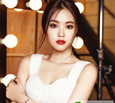 点击大图看下一张：女生韩式发型汇总 孙娜恩引领时尚趋势