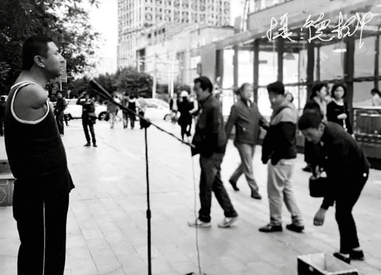 点击大图看下一张：完美的西宁城市