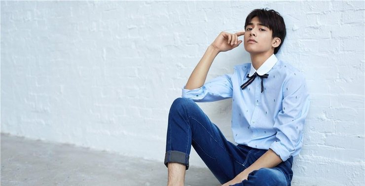 点击大图看下一张：宋威龙《红秀》大片曝光