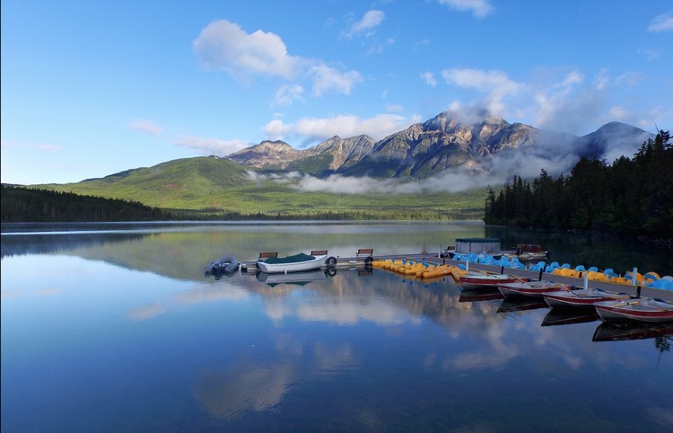 点击大图看下一张:航拍加拿大