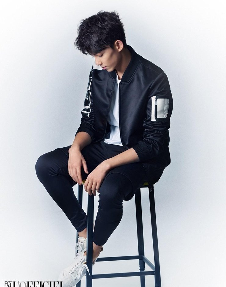 点击大图看下一张:国民弟弟吴磊冷暖兼备 半熟少年初长成