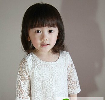 点击大图看下一张：呆萌小萝莉发型 萌萌哒软化路人心