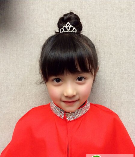 点击大图看下一张：小萝莉扎发编发大全 小公主养成计划