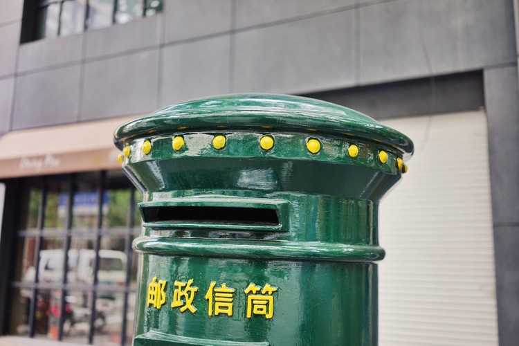 点击大图看下一张：印象上海