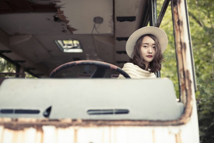 点击大图看下一张:老校车的故事