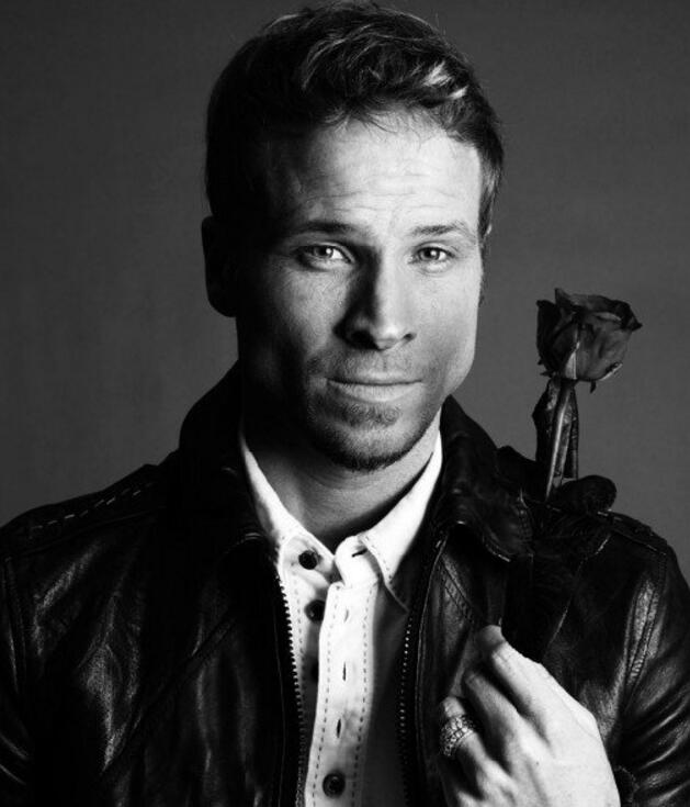 点击大图看下一张：美国流行天团后街男孩