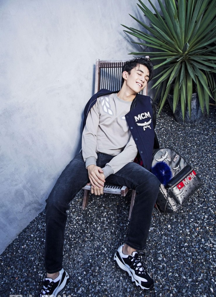 点击大图看下一张：帅气逼人!吴磊深秋时尚大片曝光