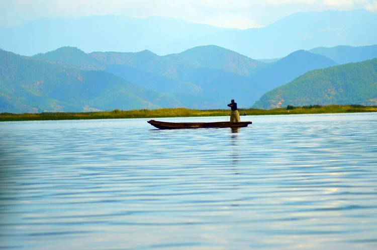 点击大图看下一张：国庆泸沽湖
