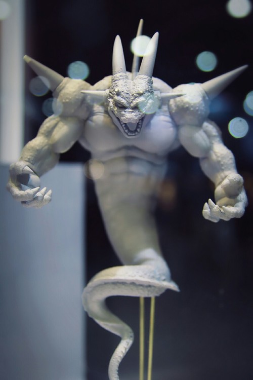 点击大图看下一张：广州国际动漫展