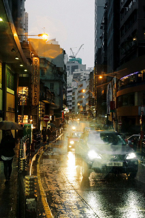 点击大图看下一张：香港日与夜
