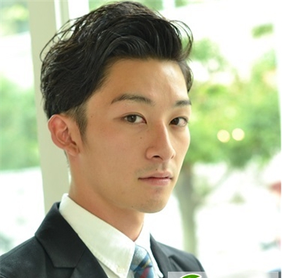 点击大图看下一张:穿西装发型怎么选 几款时尚日系潮流发型