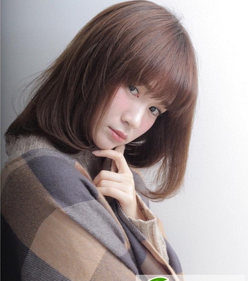 点击大图看下一张：女生韩式刘海发型 脸型和刘海的正确搭配