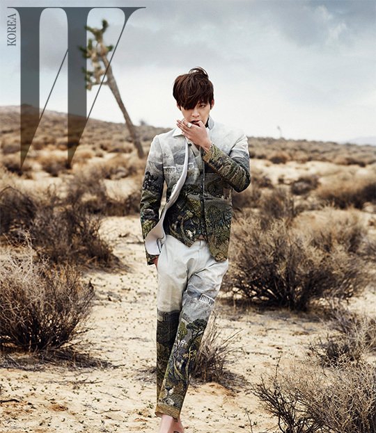 点击大图看下一张:韩国型男金宇彬杂志魅力写真