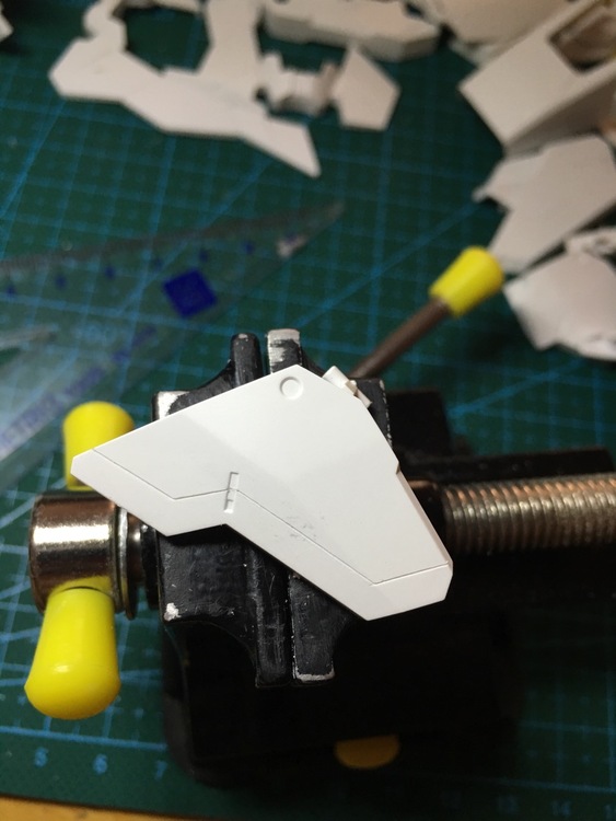 点击大图看下一张:独角兽高达