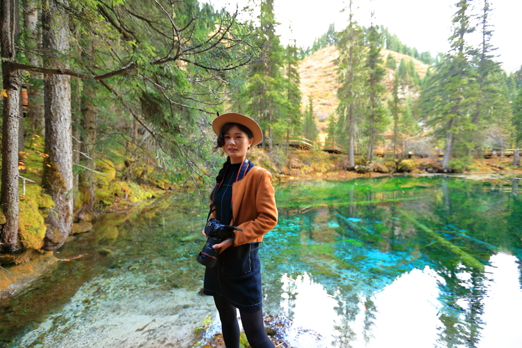 点击大图看下一张：青春远行