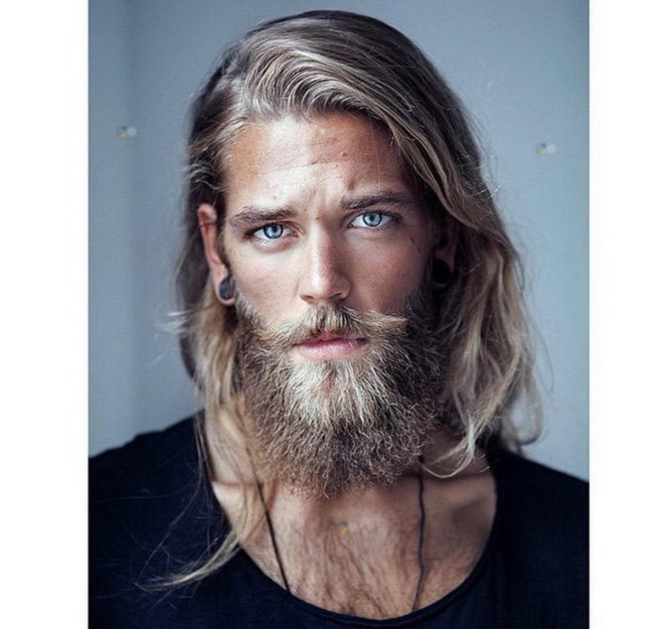 点击大图看下一张：男人长发or短发？男士发型哪种脸型最速配