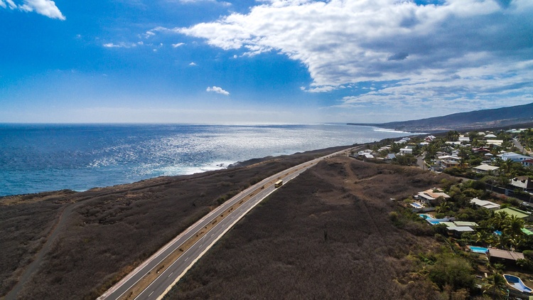 点击大图看下一张：留尼汪航拍