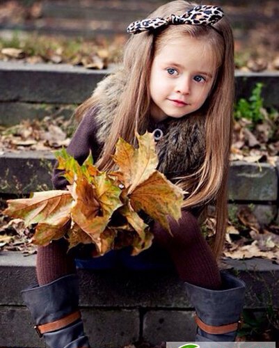 点击大图看下一张：幼儿园女孩发型扎法