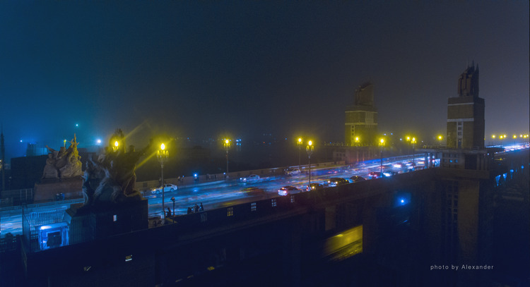 点击大图看下一张:南京长江大桥